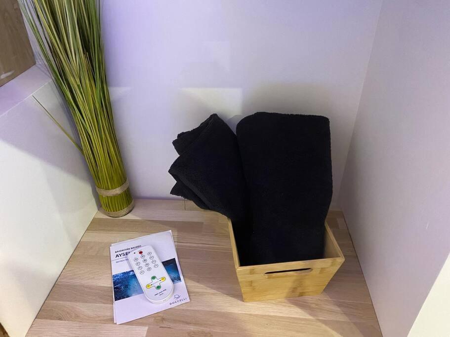 Lover Dose Spa Vierzon Buitenkant foto